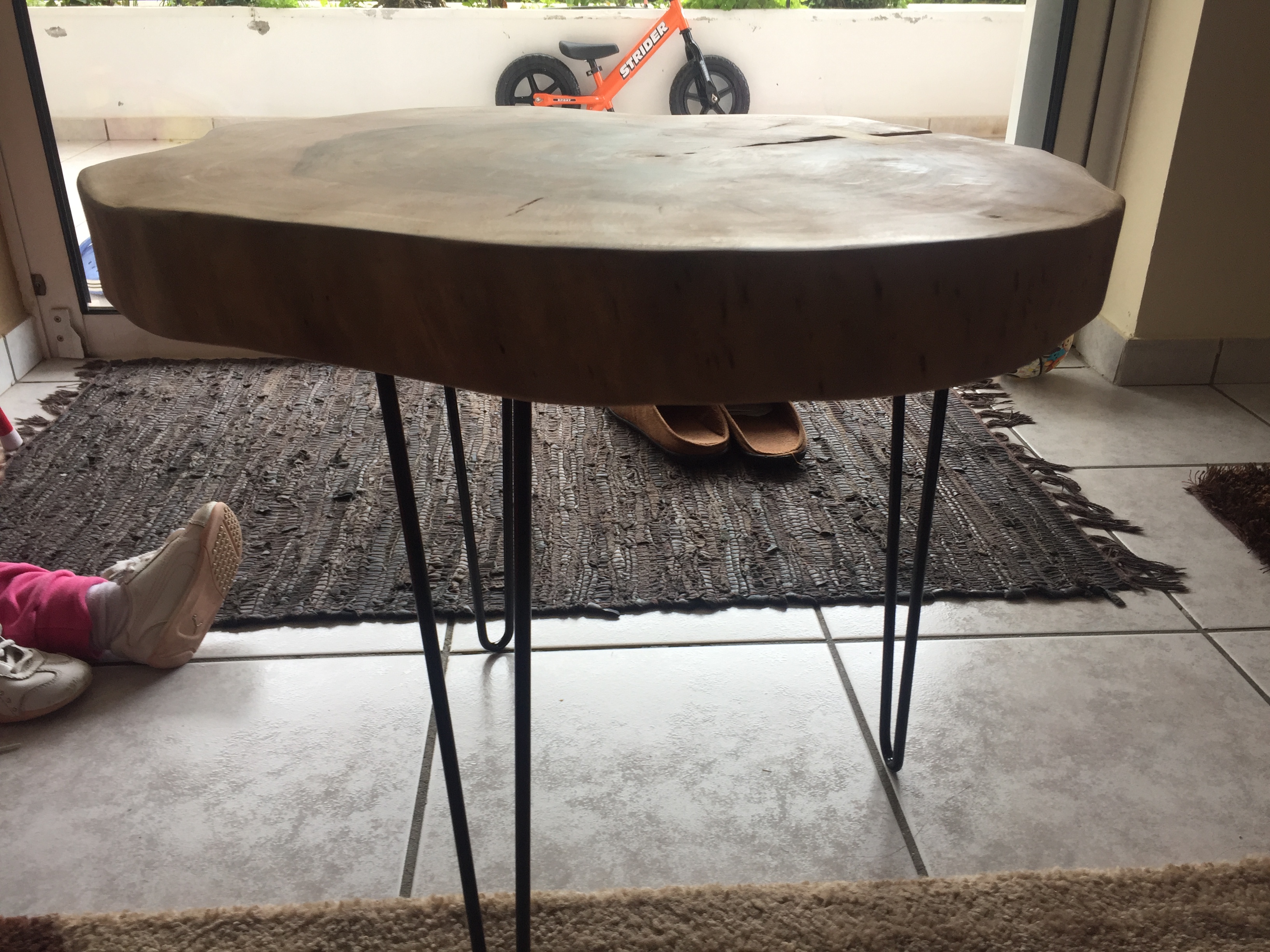 Finished table in the living room, side view